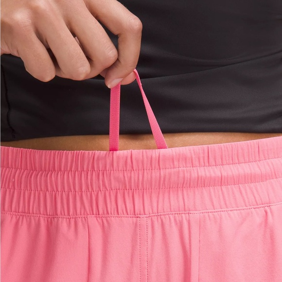 Lululemon Swift !NWT SOLD OUT! Wide Leg Mid Rise Pant sz 10 Sakura Pink - Picture 3 of 9